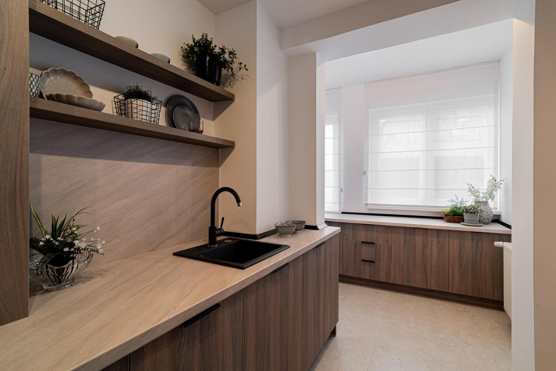 Loggia & Luxe 5Br Penthouse In Universitatii Area Bucharest Exterior photo
