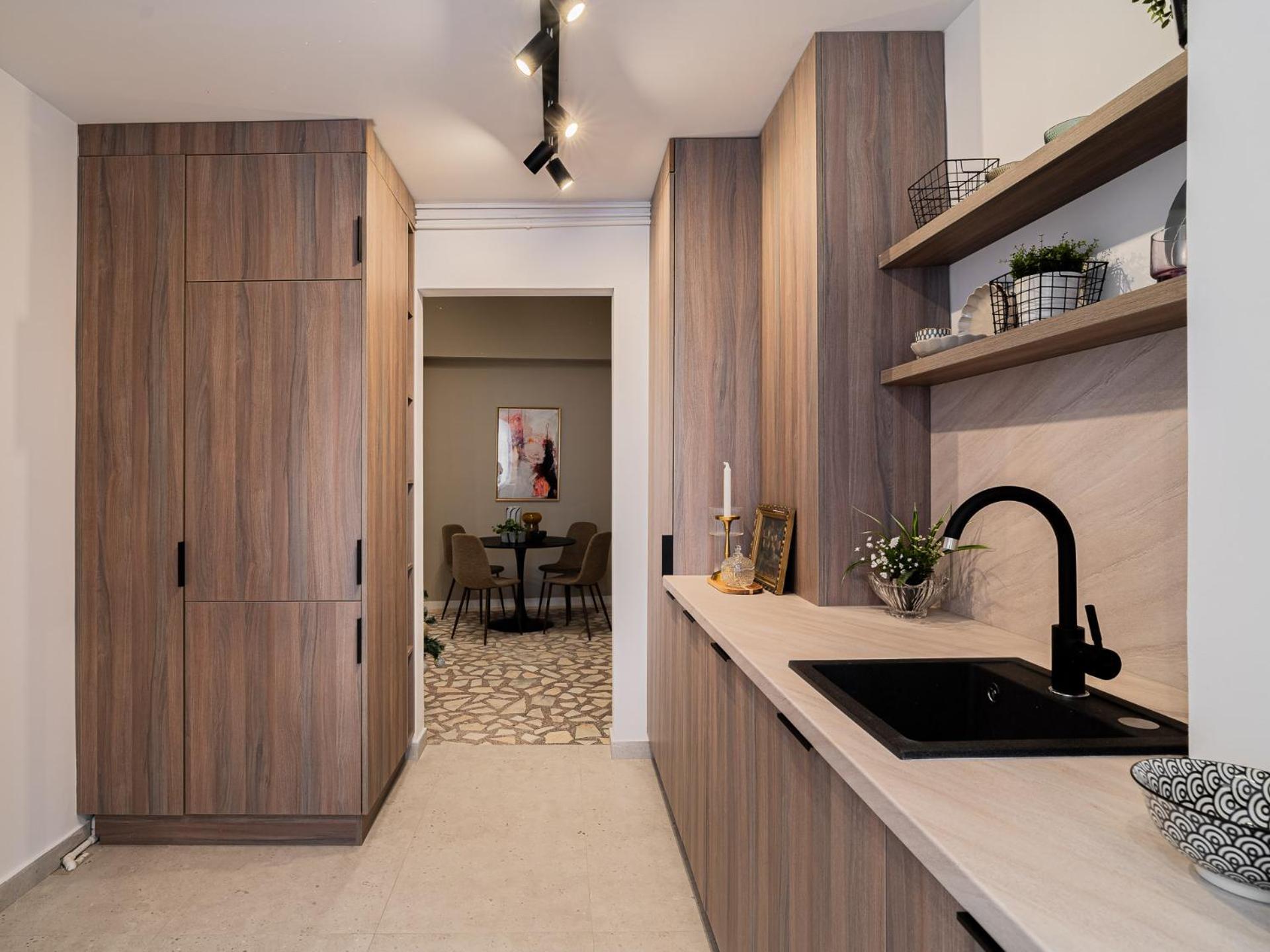 Loggia & Luxe 5Br Penthouse In Universitatii Area Bucharest Exterior photo